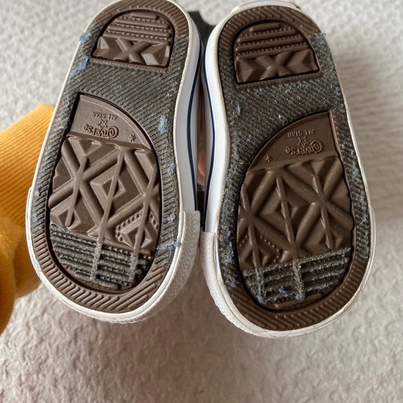 Converse toddler shoes - Picture 4 of 5